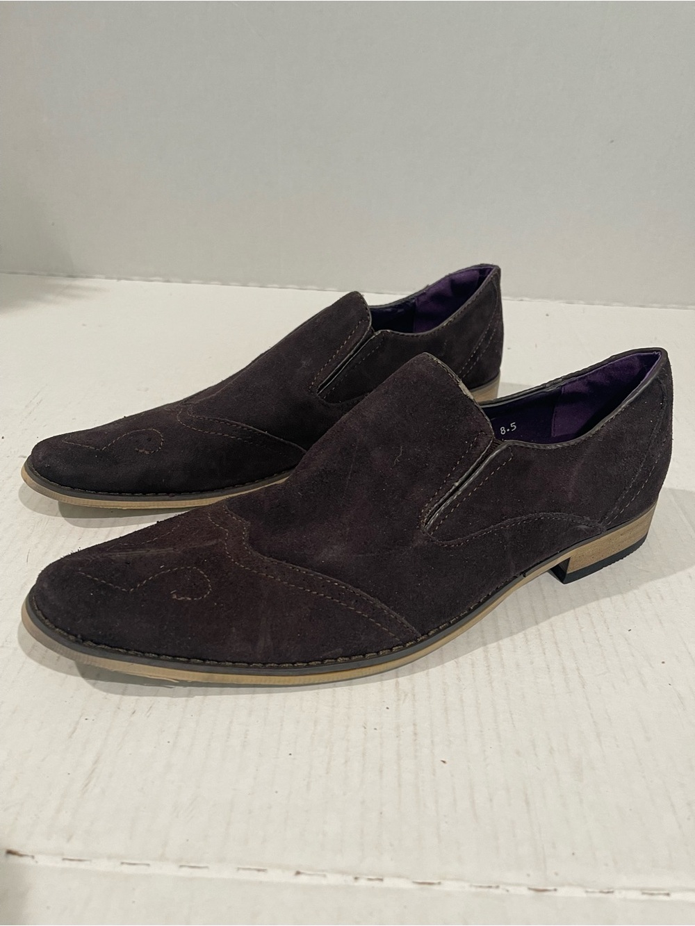 Men’s Zota Italian Classic Brown Suede Slip On Loafers Dress Shoes Size 8.5 US!